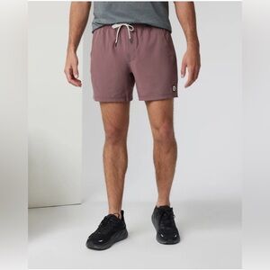 Vuori Men's kore short chestnut
